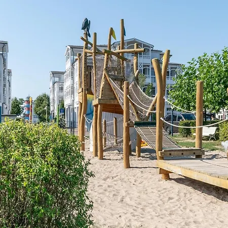 Mit Grossem Balkon Im Seepark Apartament