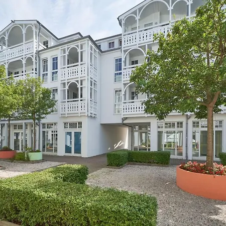 Mit Grossem Balkon Im Seepark Apartament Sellin (Rugen)